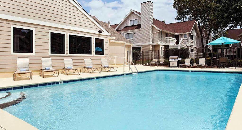 Residence Inn By Marriott Winston Salem University Area Extérieur photo